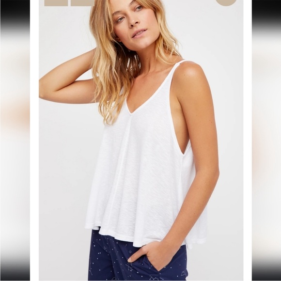Free People Tops - Free People Vneck White Sleeveless tank